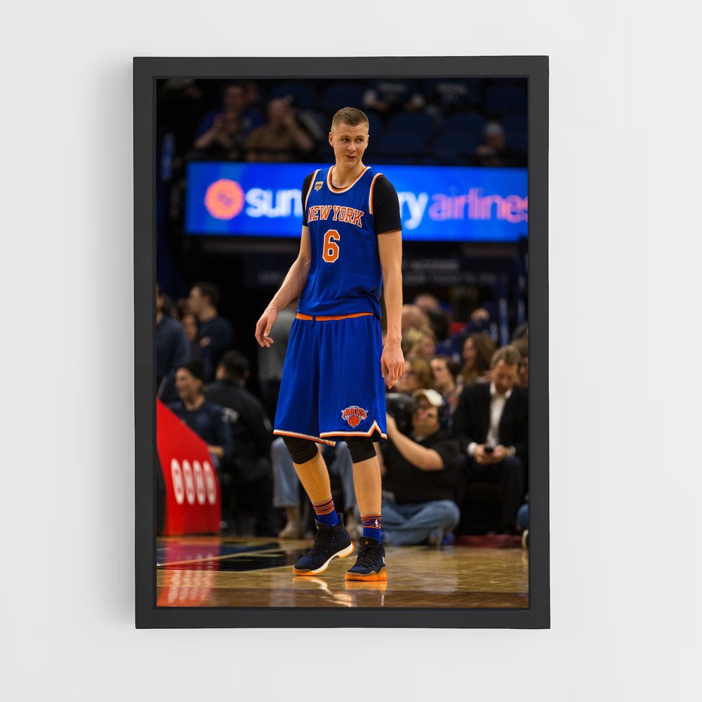 Poster Kristaps porzingis parquet – affiche Basketball (vue 2)
